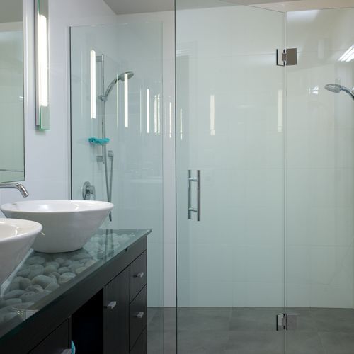 AquaPane | Glass Showers