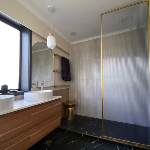 Haynes Glass Fluted Showers & Screens