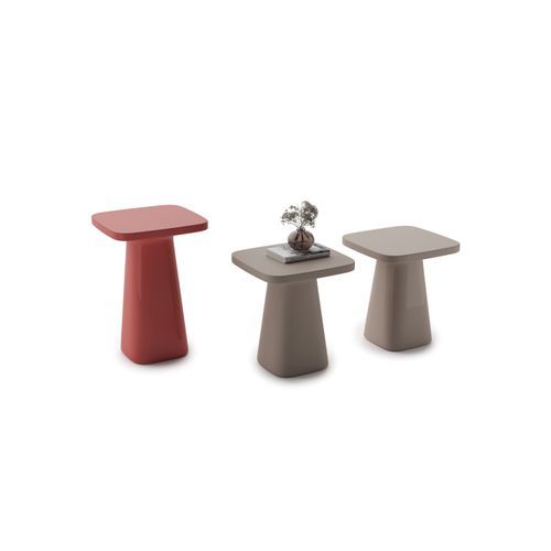 Mik Side Table