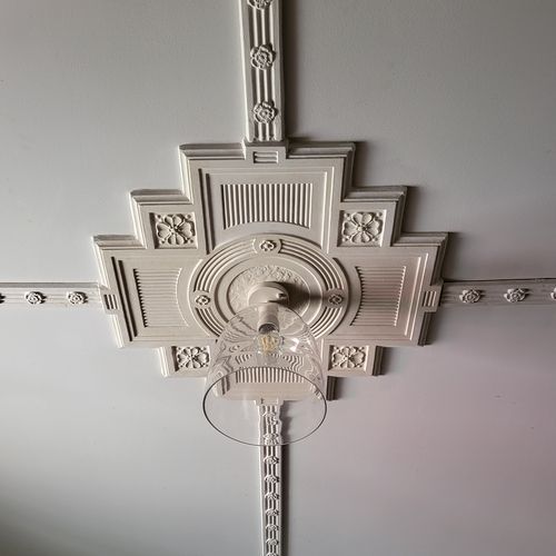 Ceiling Centres & Roses