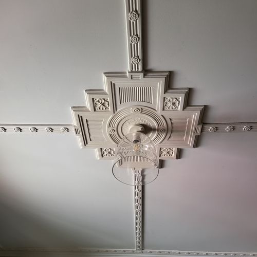 Ceiling Centres & Roses