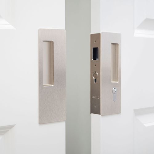 CaviLock CL400® Magnetic Cavity Slider Door Handle