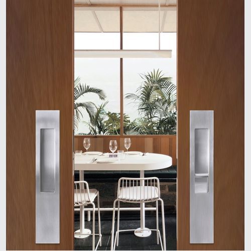 8102 M-Series Flush Pull (long Plate 255mm) no Key hole *