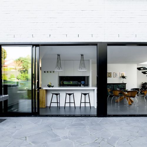 Elevate | Series 704 | Sliding Door