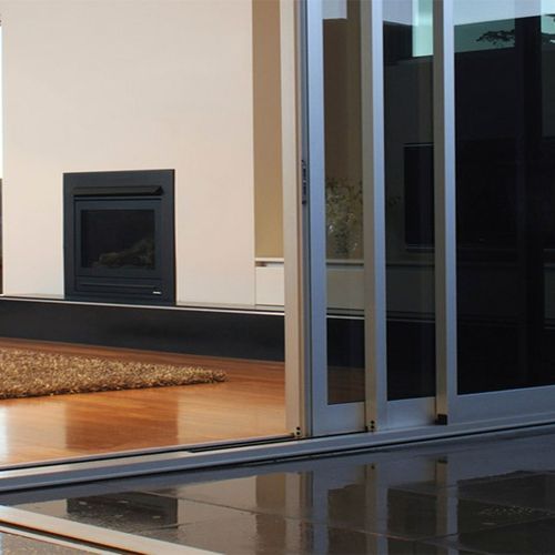 Elevate | Series 702 | Sliding Door