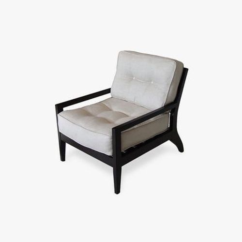 Salon chair  - Chair by Apartmento