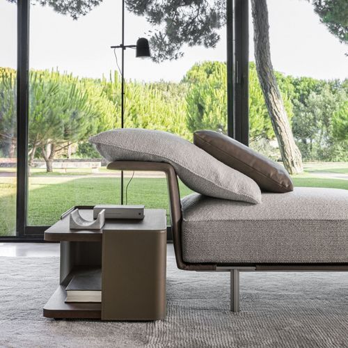 Gregor Sofa by Molteni&C