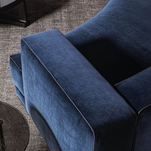 Augusto Sofa