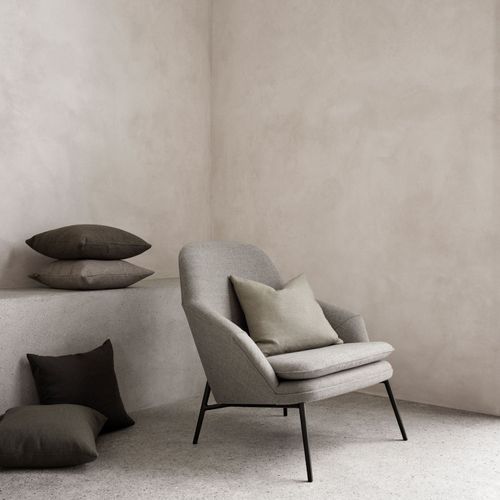 Hug Lounge Chair