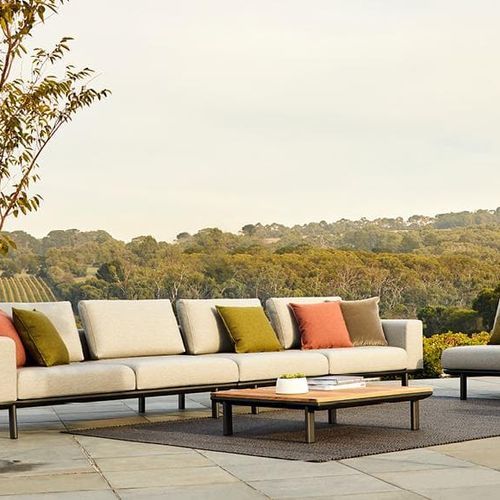 Addis | Alu Sofa