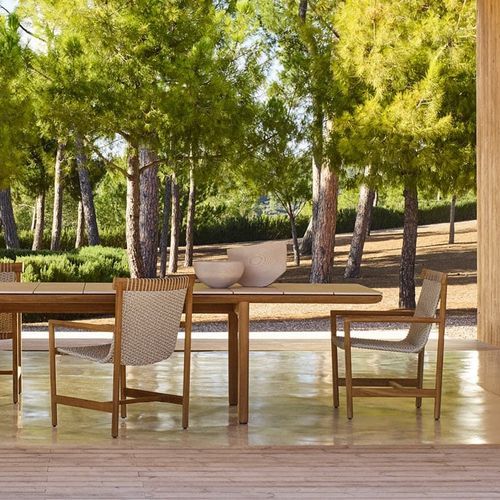 Amanu | Armchair