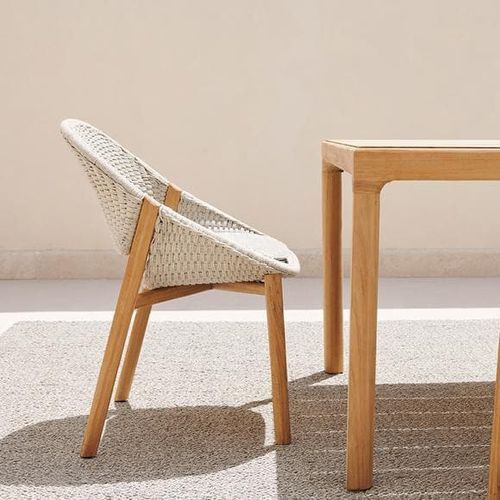 Elio | Armchair