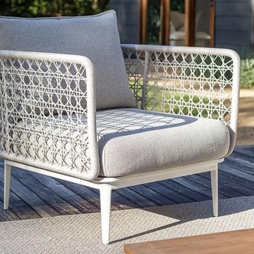 Aire |ys | Woven Lounge Chair