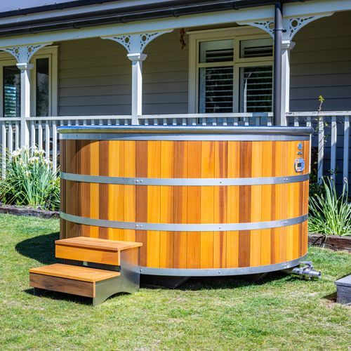 Stainless Steel Round Spa ⌀ 1.9m