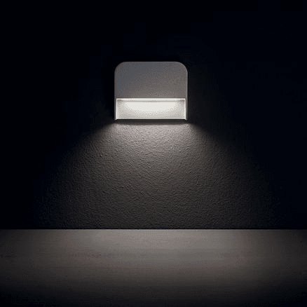 Lira 1.0 | Step Light