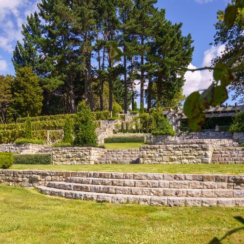 Stone Retaining Walls