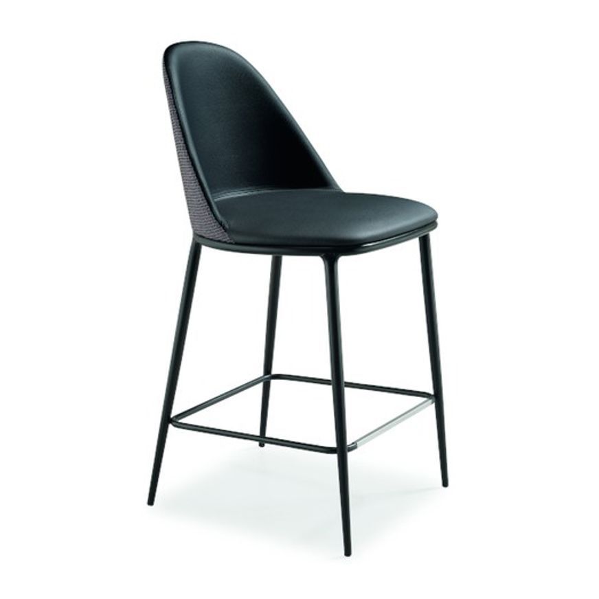 Lea Barstool