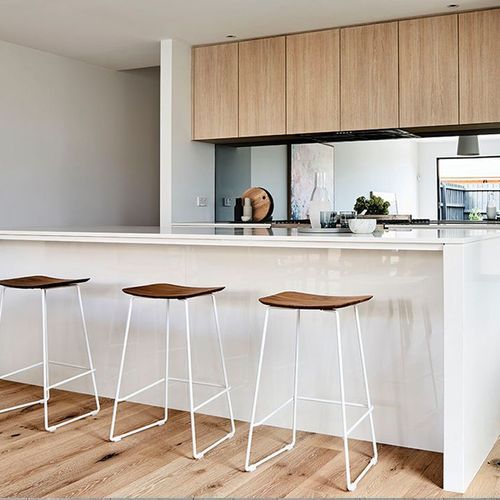Winnie  Stool - White - Oak  - 66cm