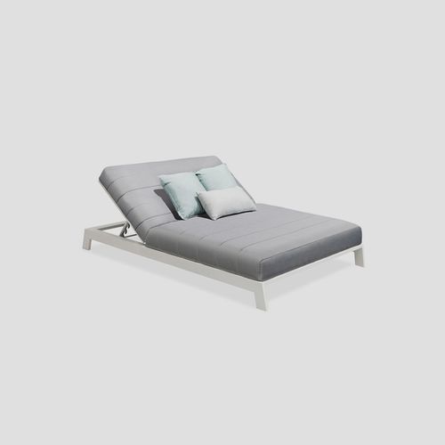 Piha Double White Outdoor Lounger