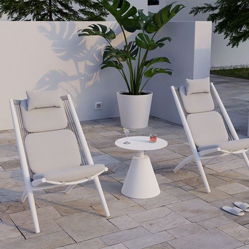 Minori Lounge Chair - Outdoor - White - Light Grey Cushion