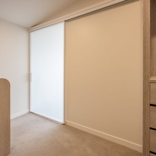 MYSTIC | SlimLine PLUS Sliding Doors