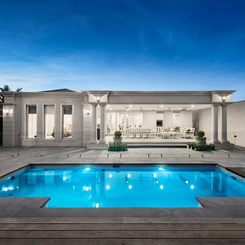 Vogue Pools