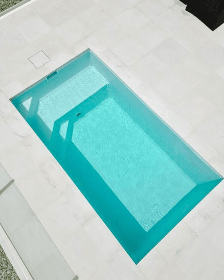 The Classic – Naked - Kit Set Tiny Pool