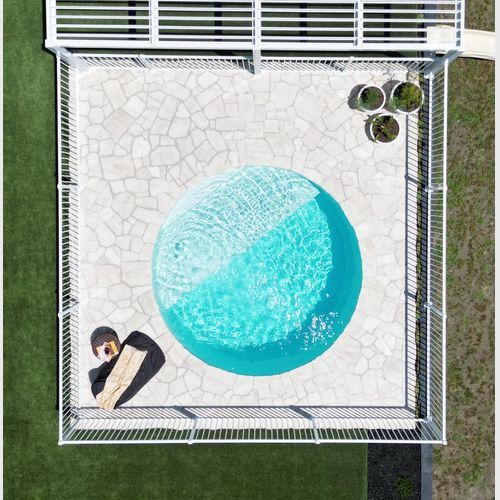 The Manu - Kit Set Tiny Pool