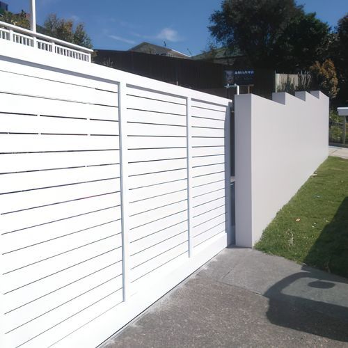 Slat Driveway Gates