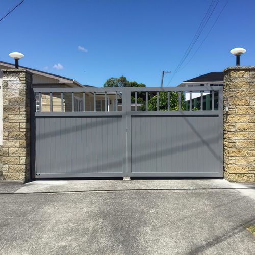 Tongue & Groove Driveway Gates