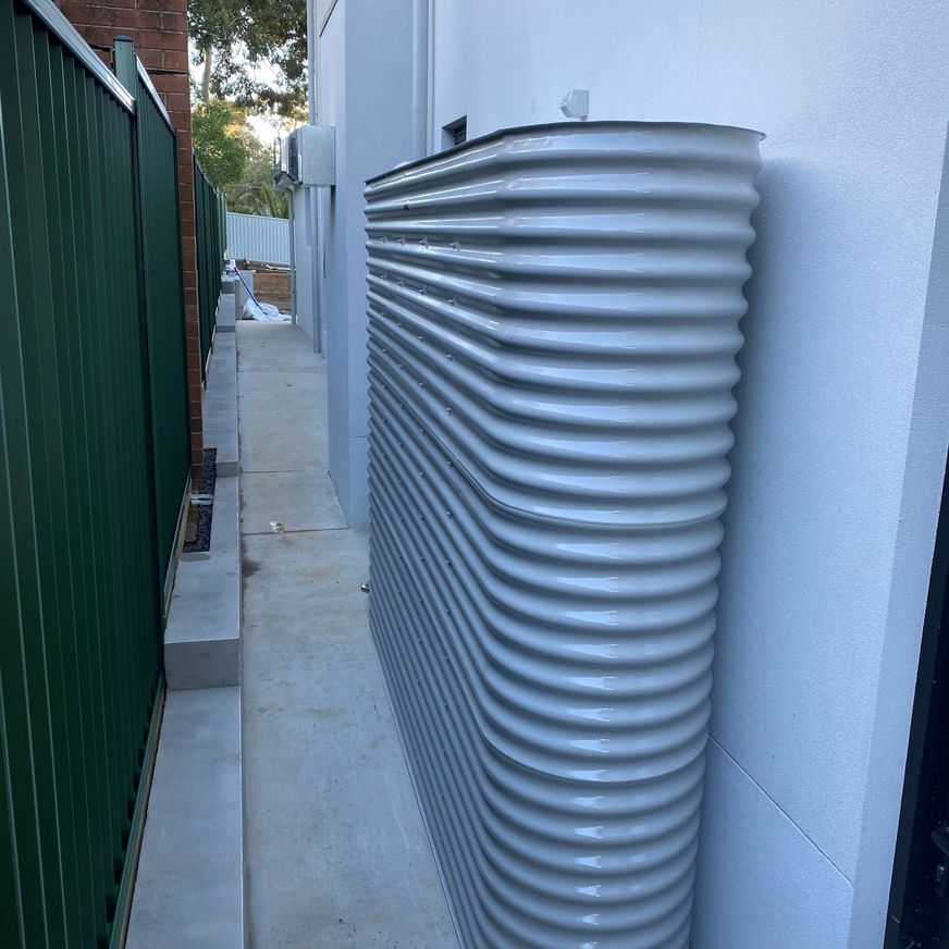 2000-3000 Litre Slimline 304-Grade Stainless Water Tank
