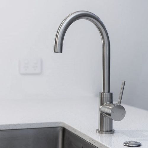 Gooseneck Swivel Mixer CLAS31 Brushed Nickel