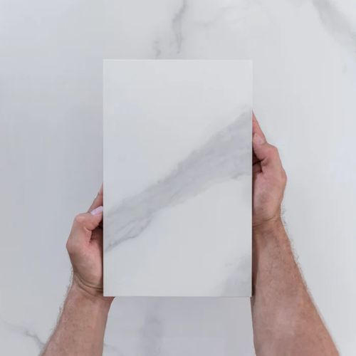 Lune Tile