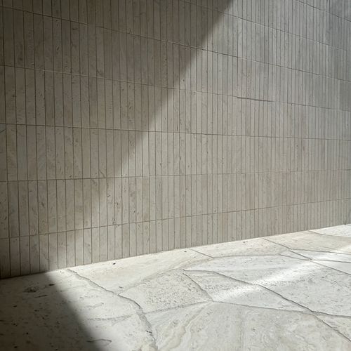 Superwhite Travertine Kit Kat Mosaic