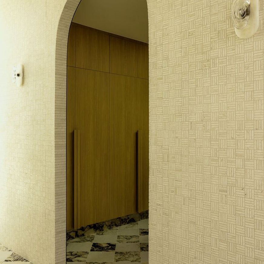 Superwhite Travertine Japanese Finger Mosaic