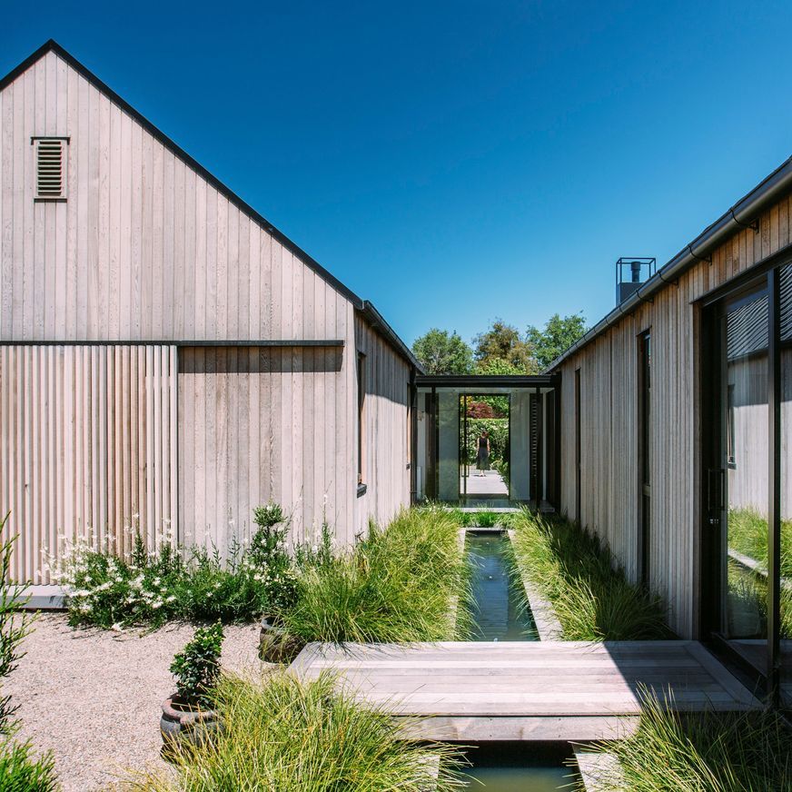 RK Vertical Weatherboards