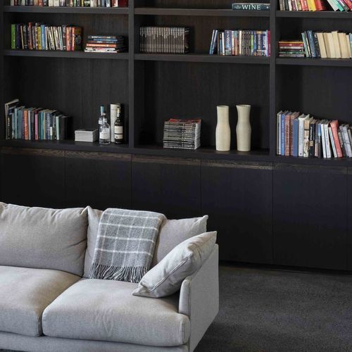 Smoked Robusta Brushed Querkus Unfinished Veneer