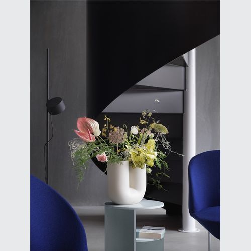 Muuto Kink Vase