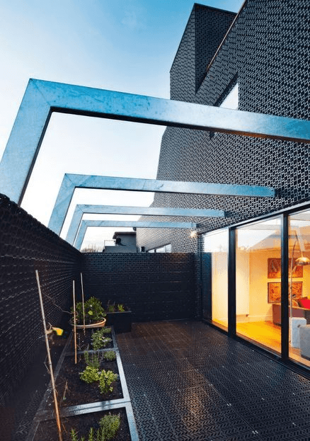 Architectural Screens - Atlantis Gro-Wall® Façade