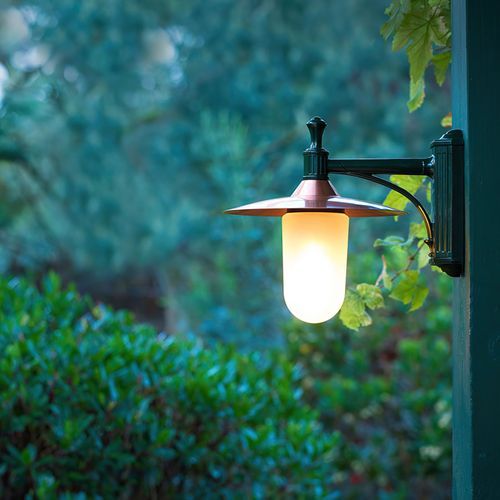 Montana Model 3 Wall Light