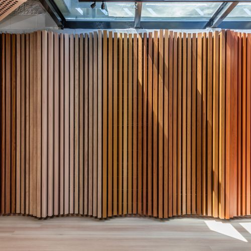 DecoWood Timber-look Finishes for Aluminium