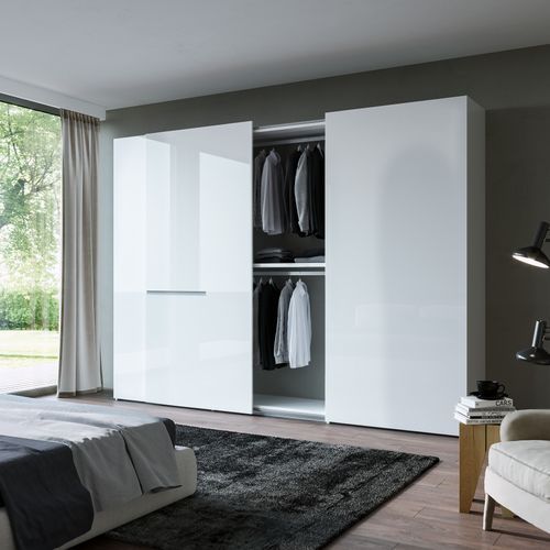 Cinetto Volo Sliding System for Overlapping Doors