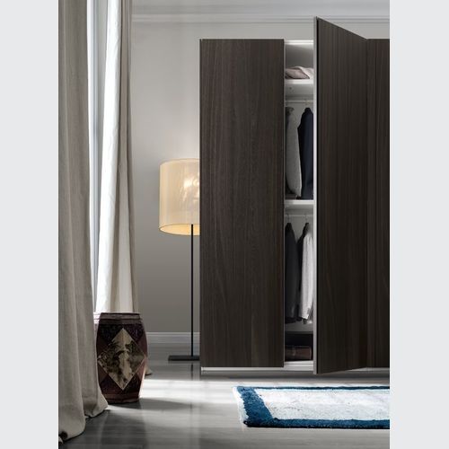 Stratus Wardrobe
