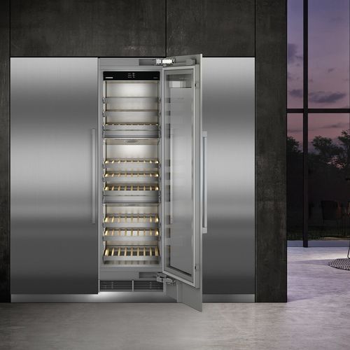 Liebherr Monolith Integrated Triple Zone Wine Cellar w.610
