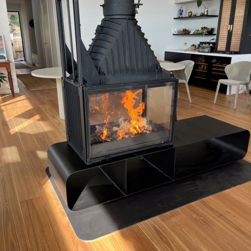 Cheminees Philippe Radiante 846 2V Fireplace