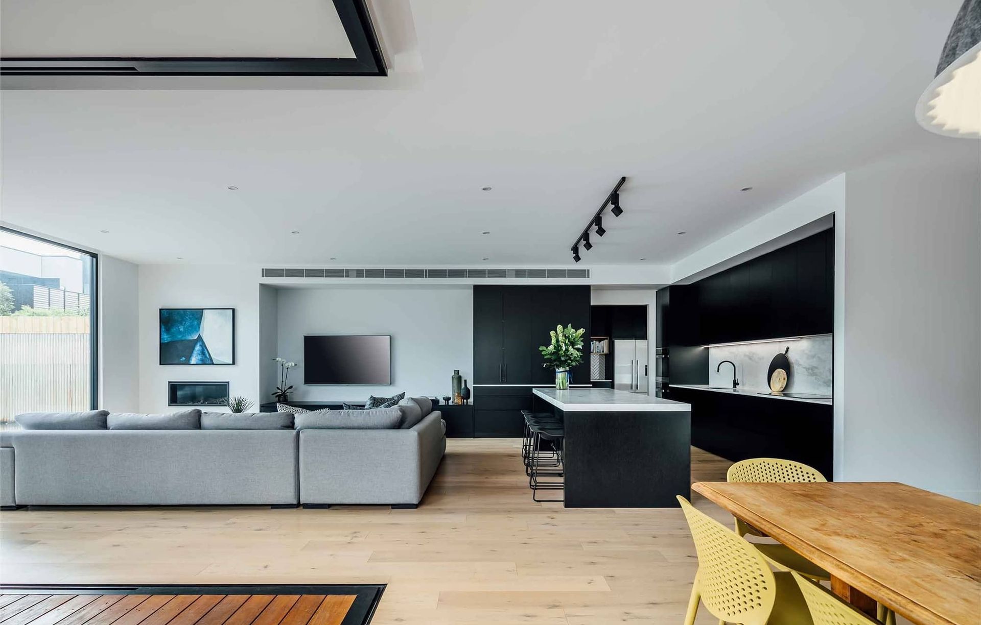 Evan Kamvissis Architecture