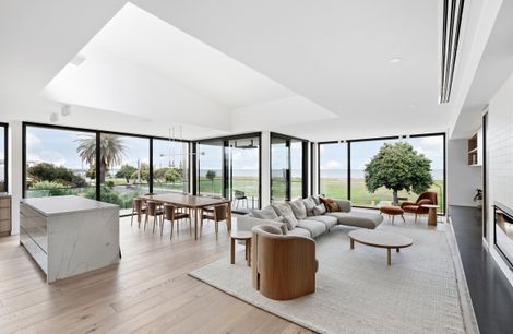 Basset & Lobaza Architects