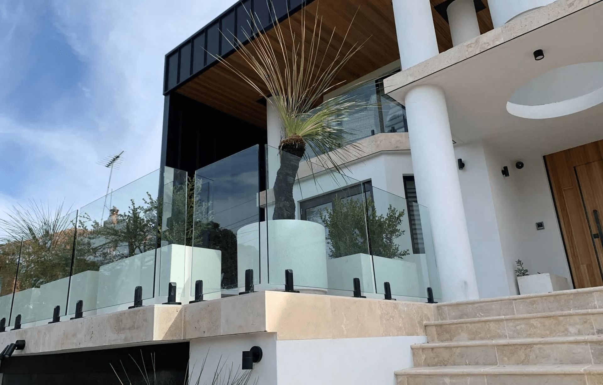 Bespoke Fence and Screens
