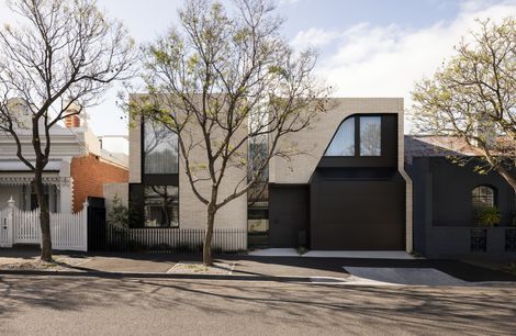Arli Homes