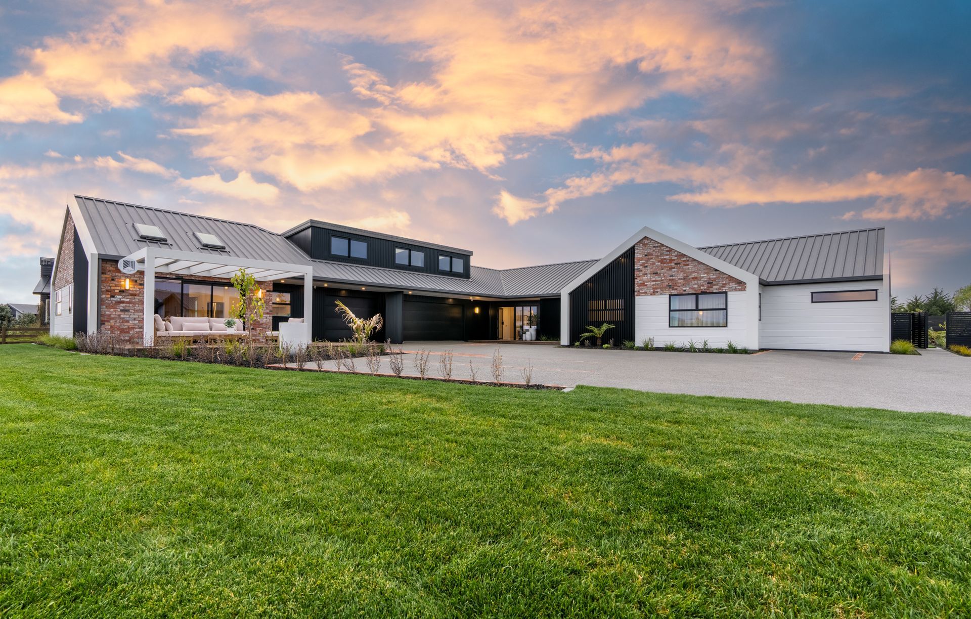 White Wood Homes